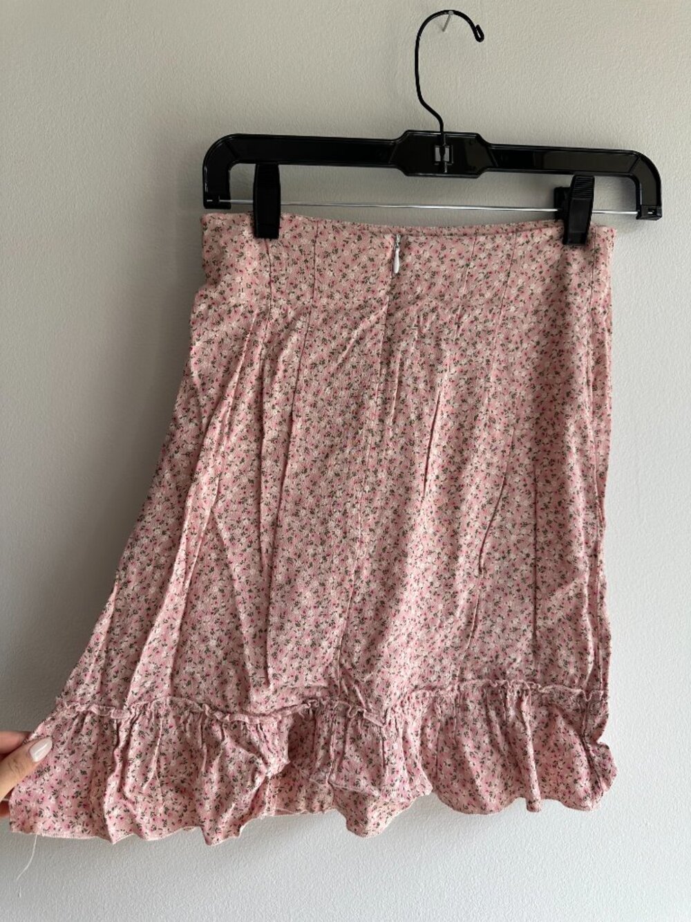 Brandy Melville Pink Floral Ruffle Midi Skirt One Size - Picture 2 of 2